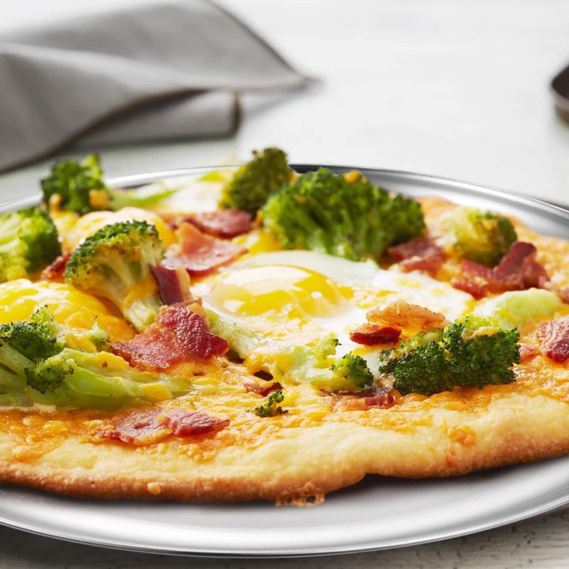 Deedro صينية بيتزا ديدرو من الفولاذ المقاوم للصدأ 13Â½ بوصة، صينية بيتزا دائرية، صينية خبز بيتزا صحية، صينية تقديم بيتزا، صينية مقرمشة، آمنة في غسالة الصحون، 3 عبوات - Image 5